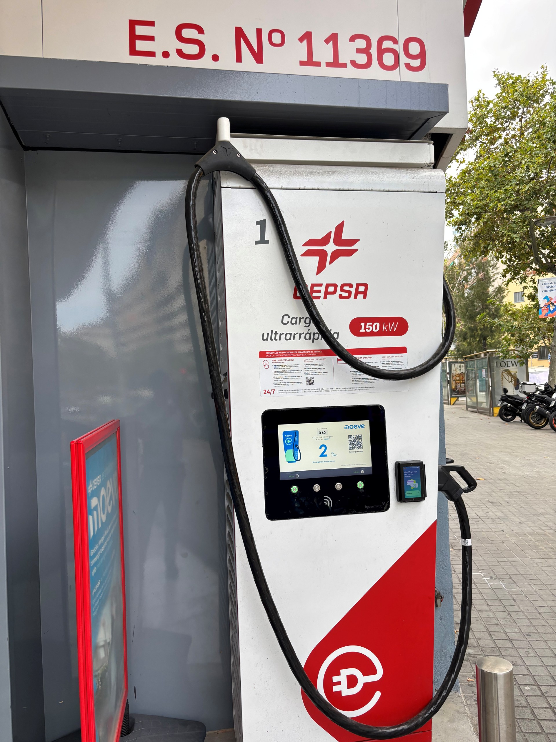 thumbnail_image008.jpg 1